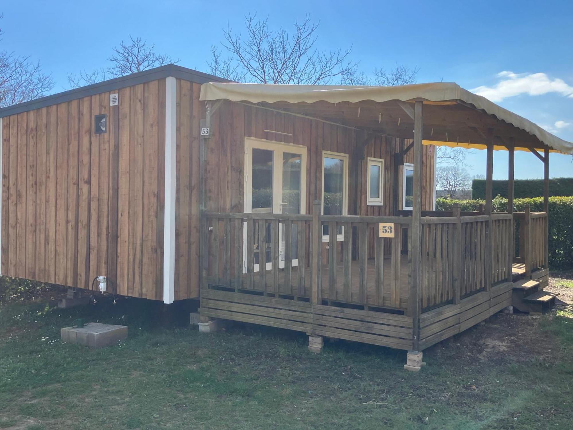 Camping Carrefour De L'Ardeche Saint-Remeze Exterior foto